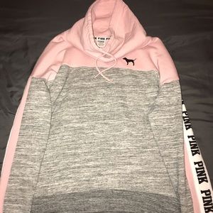 VS PINK SWEATSHIRT